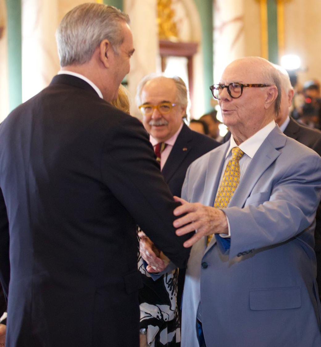 Hipólito Mejía ve bien se celebre cumbre de expresidentes con Luis Abinader