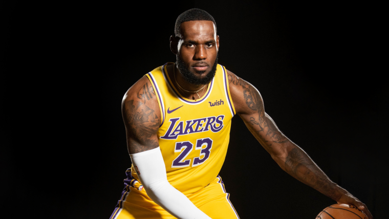Cuántos puntos tiene LeBron James en la NBA: La anotación total y promedio de la estrella