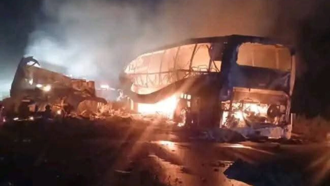 Al menos 30 fallecidos deja accidente de tránsito en el sur de México