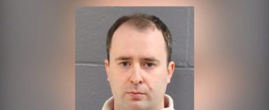 Arrestan a un piloto de JetBlue en el aeropuerto de Logan de Boston