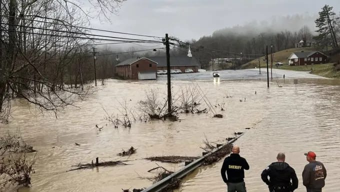 Al menos ocho muertos por las inundaciones en el estado Kentucky