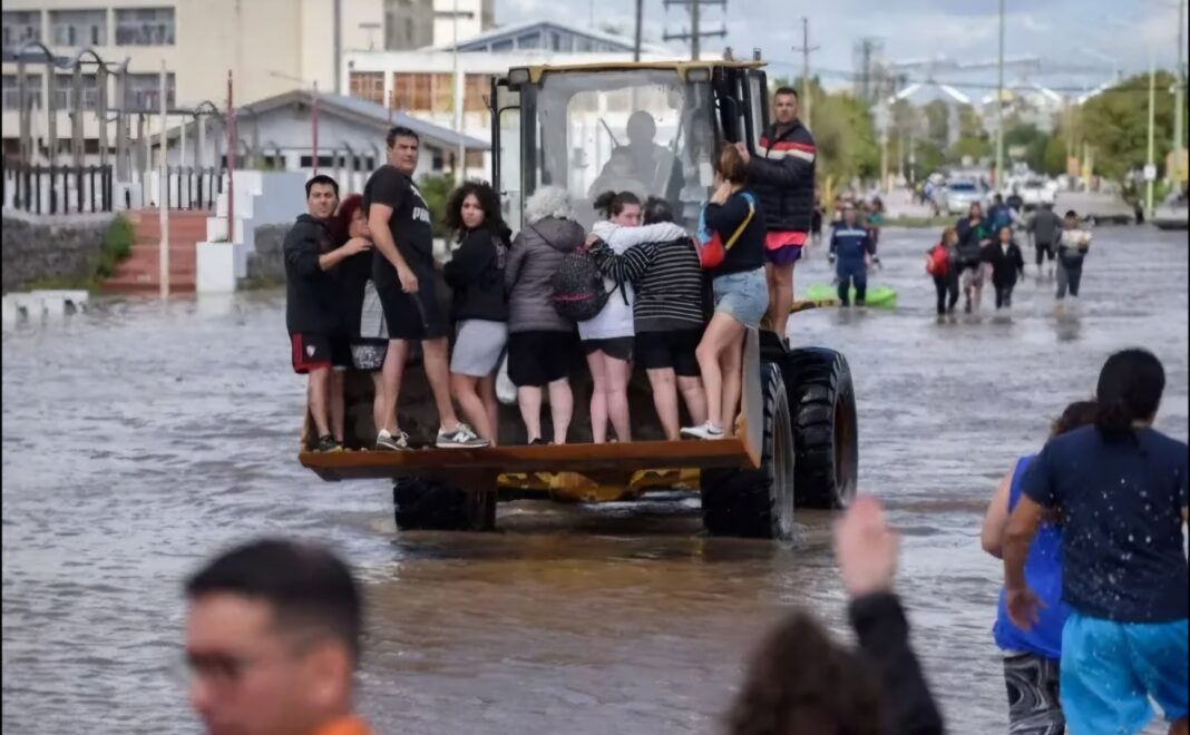 Temporal en la ciudad argentina de Bahía Blanca deja 13 muertos