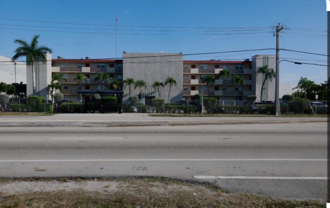 Tiroteo en el sur de Florida deja una madre y sus tres niños muertos; dos más son hospitalizados