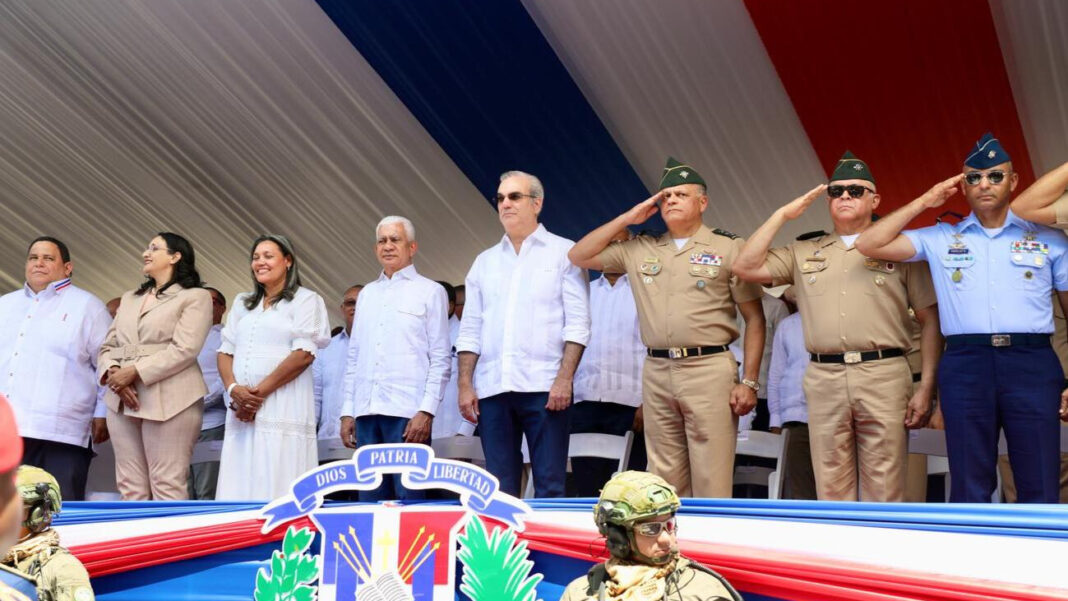 Presidente Abinader encabeza actos conmemorativos por el 181 aniversario de la batalla del 19 de Marzo en Azua