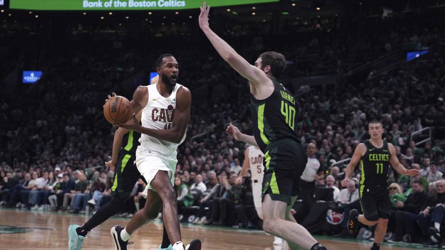 Cavaliers superan un déficit de 22 puntos y vencen a los Celtics