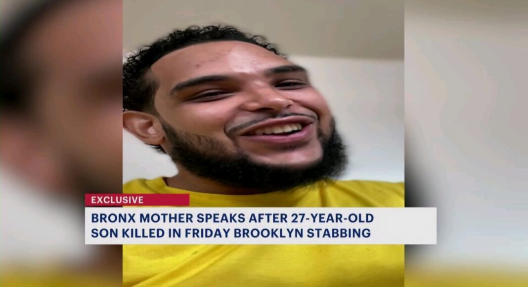 Madre del Bronx exige justicia por la apuñalamiento fatal de su hijo de 27 años en Brooklyn