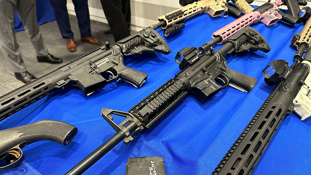 Retiran un millar de armas ilegales de las calles de Nueva York