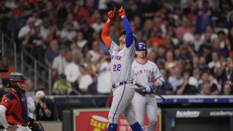 Juan Soto conecta su primer jonrón con los Mets en duelo ante los Astros