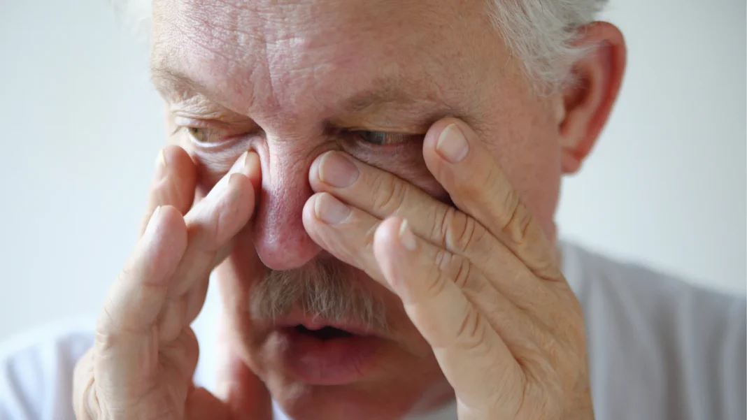 Pequeño signo poco conocido en tu nariz podría ser una advertencia temprana de la enfermedad de Parkinson