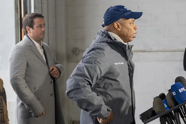 Alcalde de Nueva York, Eric Adams, llega a República Dominicana en apoyo a tragedia Jet Set