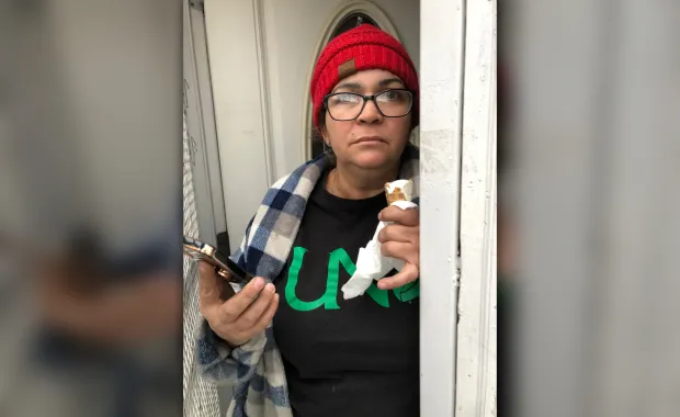 Hombre murió baleado por ex novia latina en plena calle: acusación tras larga agonía en Nueva York