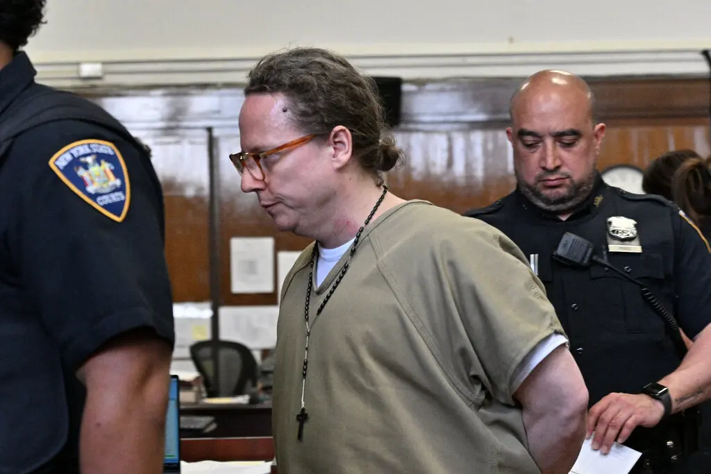 Ejecutivo violó y torturó a mujeres en su apartamento de Manhattan, según la Fiscalía