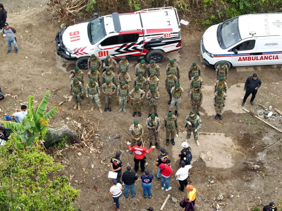 Autoridades dominicana siguen la busquedada del niño desaparecido en Manabao, la Vega, interrogan a los padres