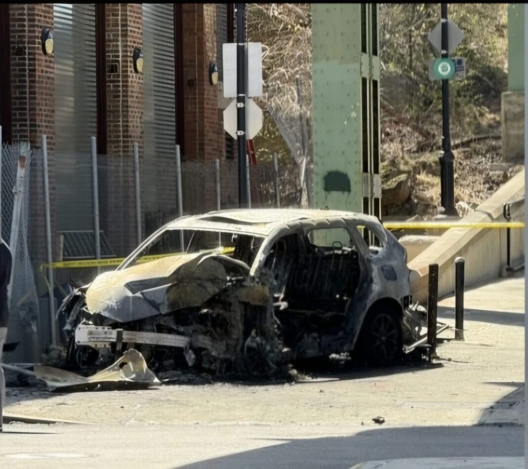 Suspenden a dos policías de NYPD, tras abandonar la escena en una persecución mortal