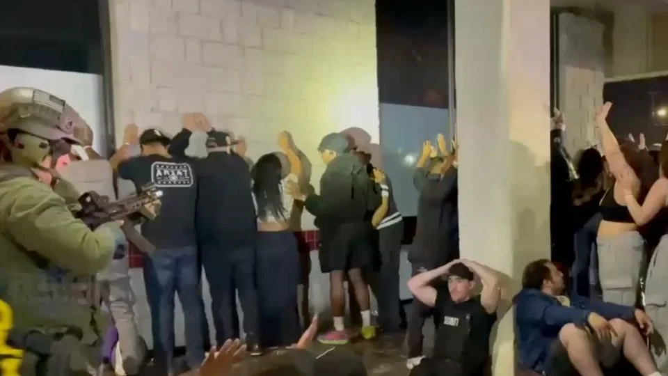 La DEA confirma el arresto de 114 indocumentados durante redada en club nocturno