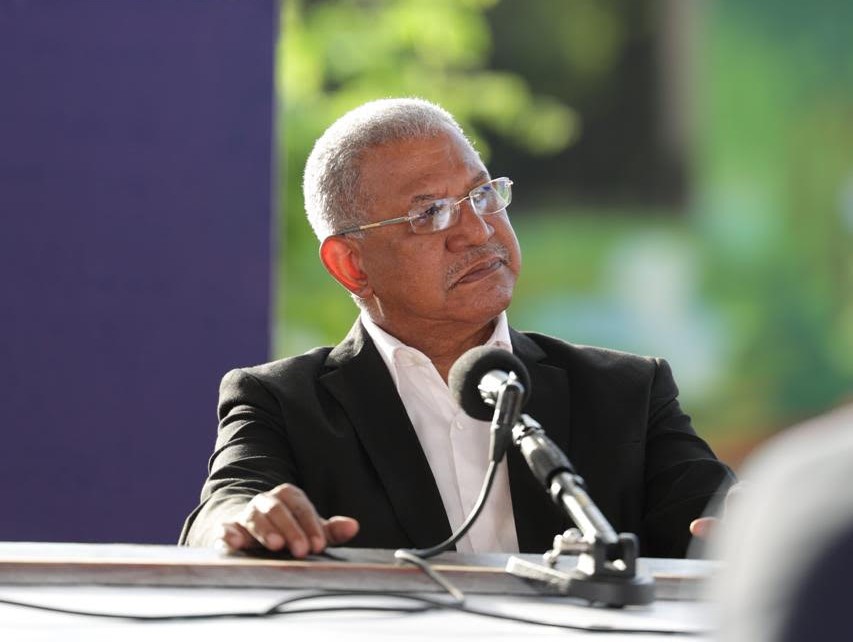 Esteban Rosario pondrá en circulación su libro “Los Monopolios en la República Dominicana”