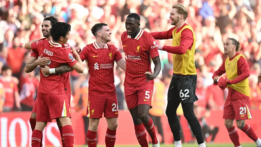 El Liverpool gana el título de campeón de la Liga Premier inglesa