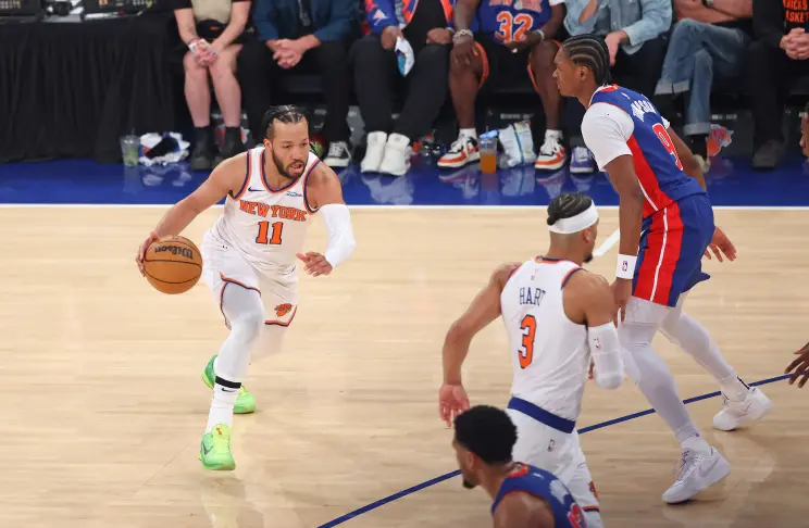 Nueva York se queda sin magia en el último cuarto en una derrota que empató la serie.