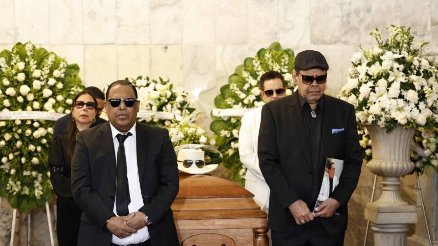 Pueblo Dominicano Rinde Homenaje a cantante Rubby Pérez, La Voz Del Merengue