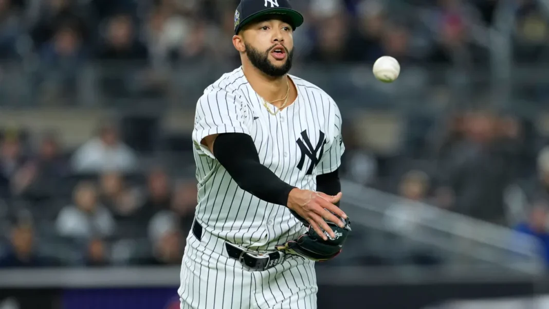 Yankees en incertidumbre tras bajo nivel de Devin Williams