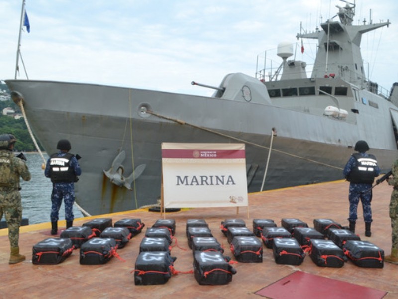 Confiscan cargamento millonario en operativo marítimo frente a Acapulco, México