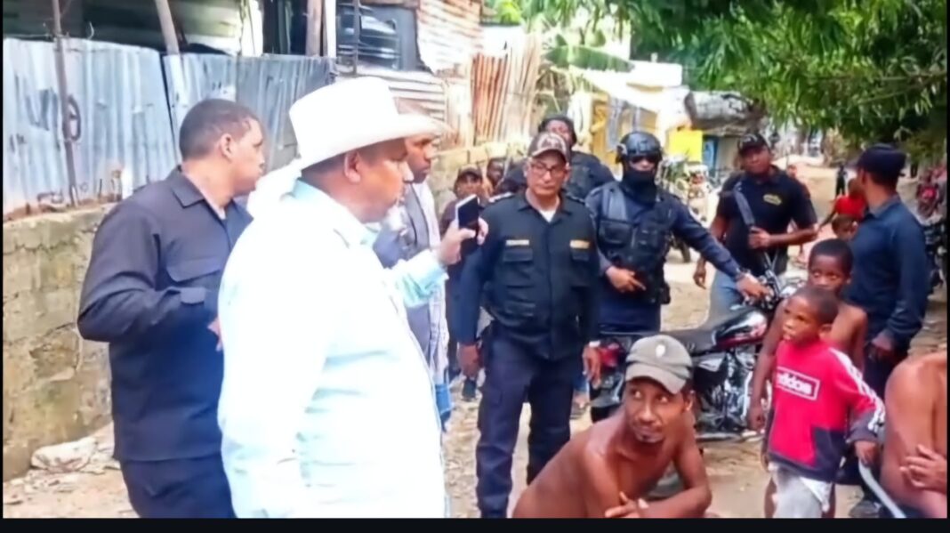 Alcalde de la fronteriza provincia de Dajabón le da plazo de 5 días a los haitianos ilegales para que abandonen el país