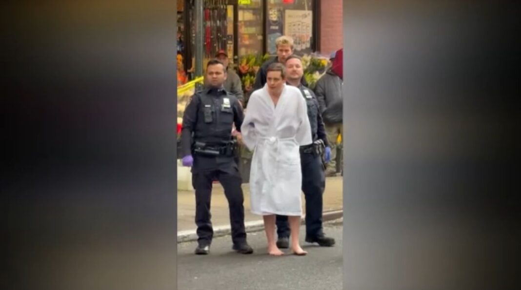 La policía de Nueva York arrestó a dos personas por presunto secuestro y tortura a un turista italiano en Manhattan