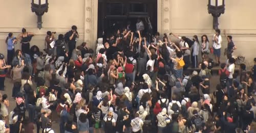 Al menos 80 arrestos tras las protestas propalestinas en la Universidad de Columbia