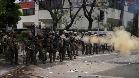 Llegan primeras tropas de la Guardia Nacional a Los Ángeles para dispersar protestas contra ICE Llegan primeras tropas de la Guardia Nacional a Los Ángeles para dispersar protestas contra ICE