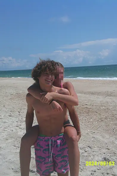 Se revela la causa de la muerte de la estrella emergente de TikTok Joshua Blackledge a los 16 años Se revela la causa de la muerte de la estrella emergente de TikTok Joshua Blackledge a los 16 años