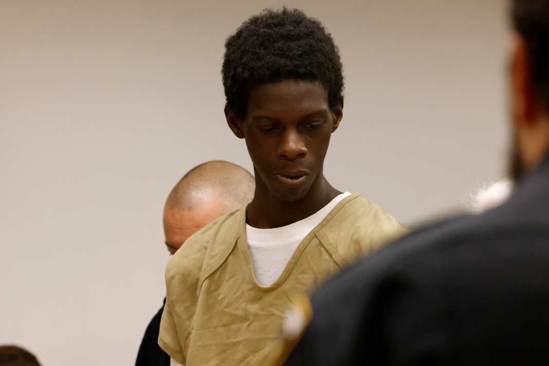 Imponen cargo de asesinato al padre del niño de 2 años desaparecido en Nueva York Imponen cargo de asesinato al padre del niño de 2 años desaparecido en Nueva York