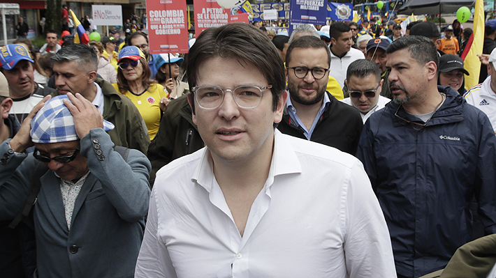 Candidato presidencial colombiano Uribe fue baleado en Bogotá; su estado es de gravedad Candidato presidencial colombiano Uribe fue baleado en Bogotá; su estado es de gravedad