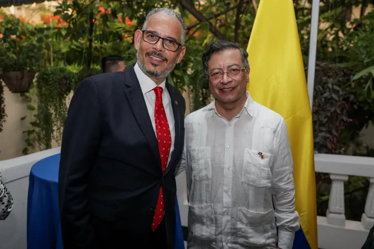 Petro de Colombia visita Haití para ayudar a reforzar la seguridad en medio de la violencia de pandillas Petro de Colombia visita Haití para ayudar a reforzar la seguridad en medio de la violencia de pandillas