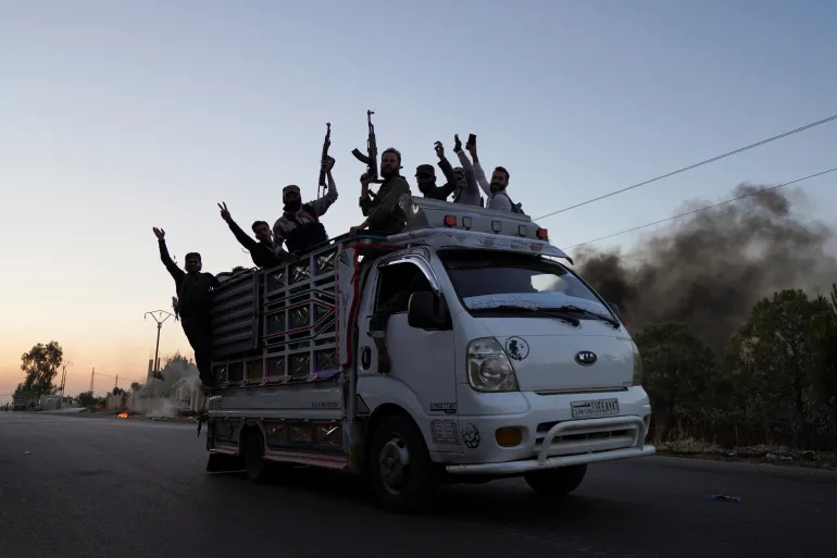 Siria declara un nuevo alto el fuego en Suwayda y despliega fuerzas para «restaurar la seguridad» Siria declara un nuevo alto el fuego en Suwayda y despliega fuerzas para «restaurar la seguridad»
