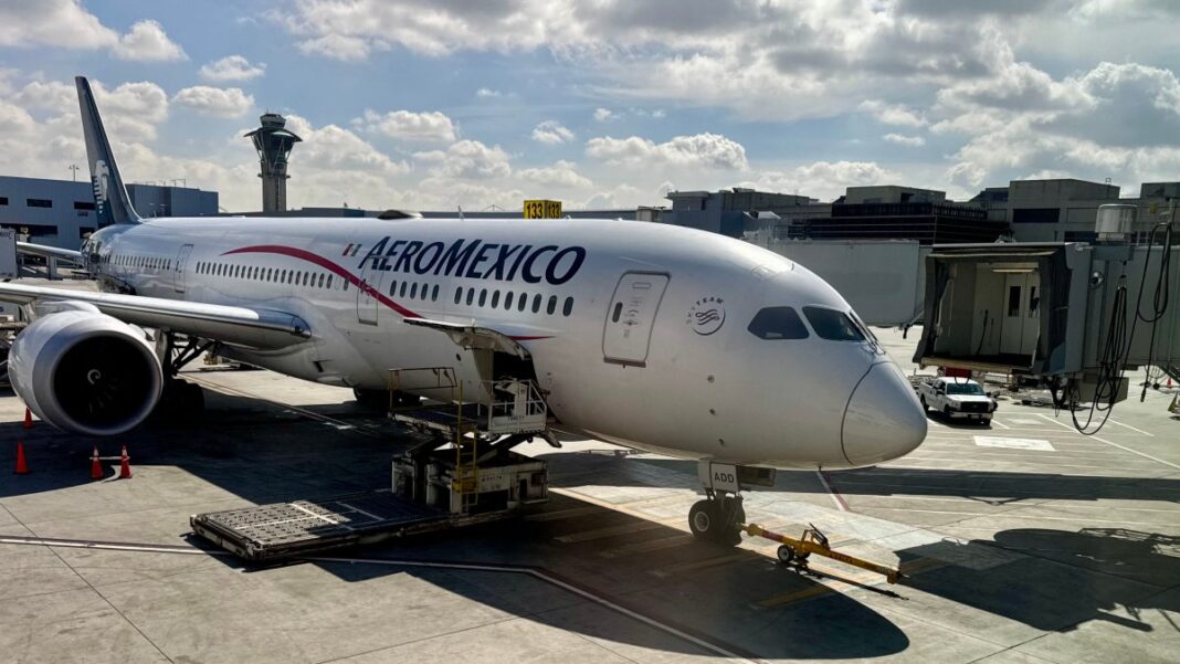 Trump impone límites a vuelos mexicanos y pone en riesgo alianza de Delta en disputa comercial Trump impone límites a vuelos mexicanos y pone en riesgo alianza de Delta en disputa comercial
