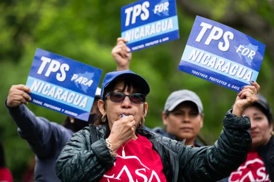 Unos 80,000 nicaragüenses y hondureños pierden el TPS que les protegía de la deportación desde hace 25 años