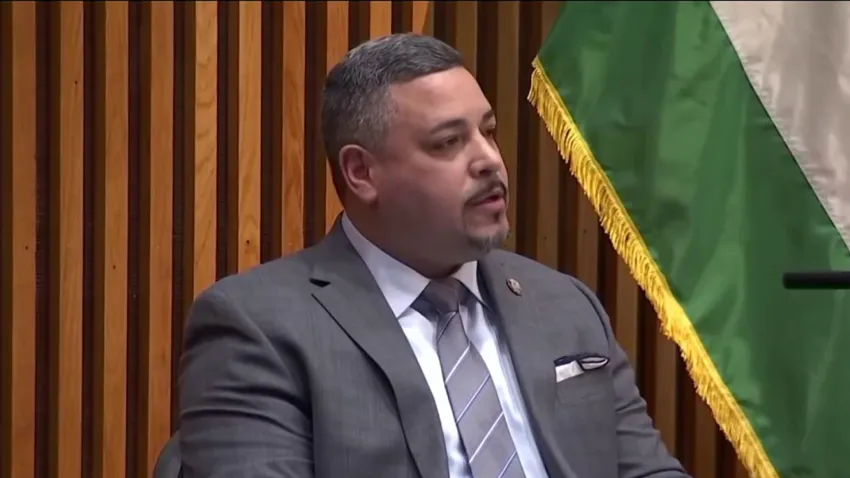 Ex altos funcionarios policiales denuncian corrupción y represalias en el Departamento de Policía de Nueva York