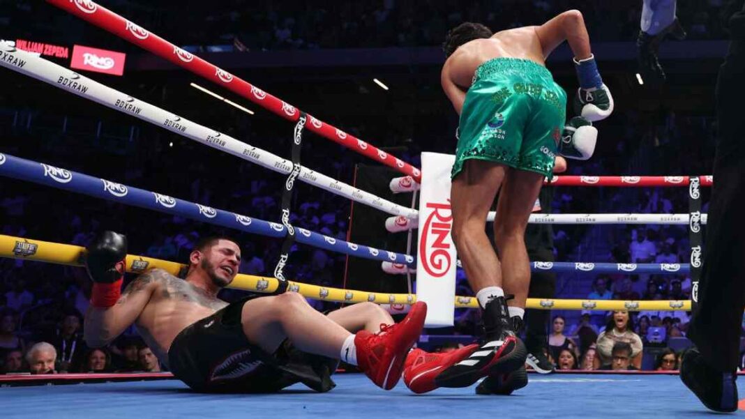 Hamzah Sheeraz noqueó a Édgar Berlanga en Nueva York y puede ser retador obligatorio de Saúl ‘Canelo’ Álvarez Hamzah Sheeraz noqueó a Édgar Berlanga en Nueva York y puede ser retador obligatorio de Saúl ‘Canelo’ Álvarez