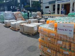 Autoridades antinarcotica de República Dominicana incautan en el país el mayor cargamento de cocaína líquida camuflada en envases de jugos y refrescos Autoridades antinarcotica de República Dominicana incautan en el país el mayor cargamento de cocaína líquida camuflada en envases de jugos y refrescos
