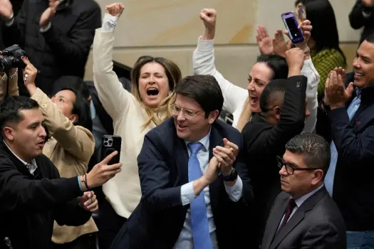 Muere el senador colombiano Miguel Uribe Turbay 2 meses después de ser baleado en público en Bogotá Muere el senador colombiano Miguel Uribe Turbay 2 meses después de ser baleado en público en Bogotá