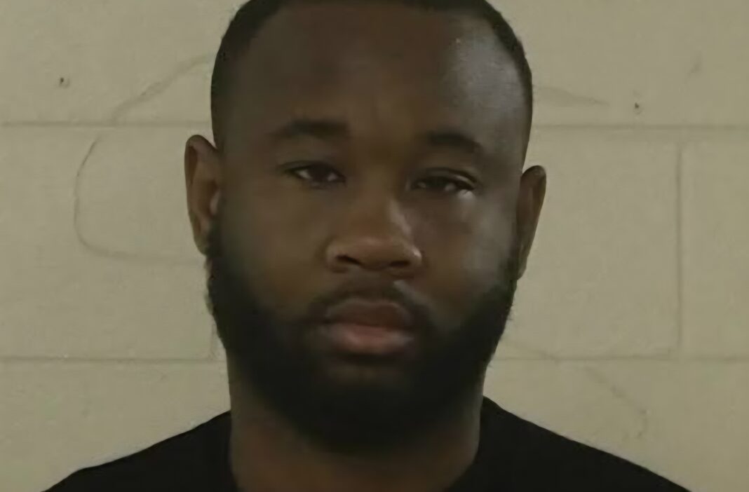 Cinco soldados baleados en Fort Stewart, Georgia; sospechoso bajo custodia Cinco soldados baleados en Fort Stewart, Georgia; sospechoso bajo custodia