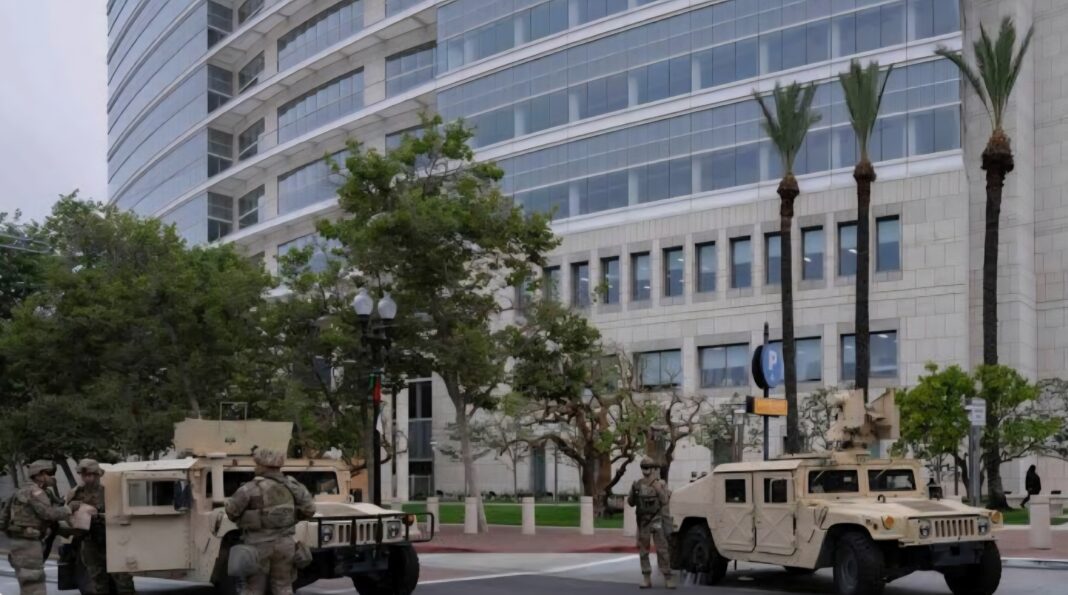 Chicago se alista ante posible llegada de tropas de la Guardia Nacional