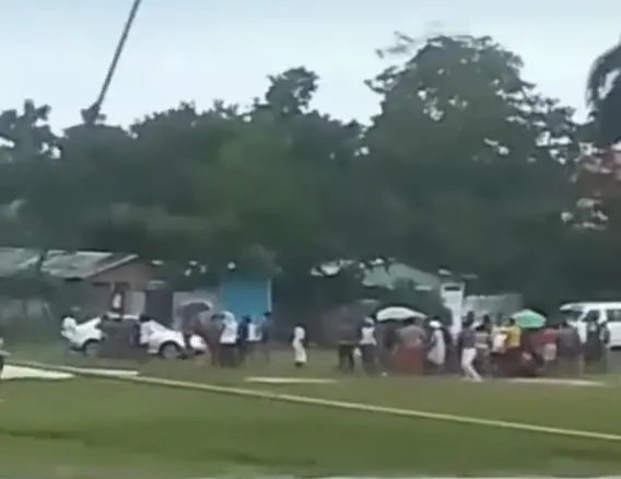 Dos niños mueren y otro resulta herido tras ser alcanzados por un rayo en Manoguayabo, RD Dos niños mueren y otro resulta herido tras ser alcanzados por un rayo en Manoguayabo, RD