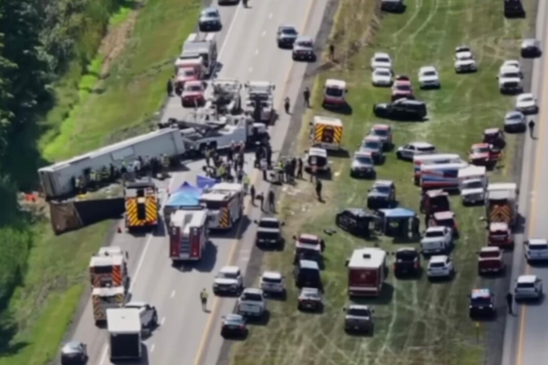 Identificadas 5 víctimas de un accidente de autobús mortal en el norte del estado de Nueva York, entre ellas un estudiante de Columbia y varios residentes de Nueva Jersey