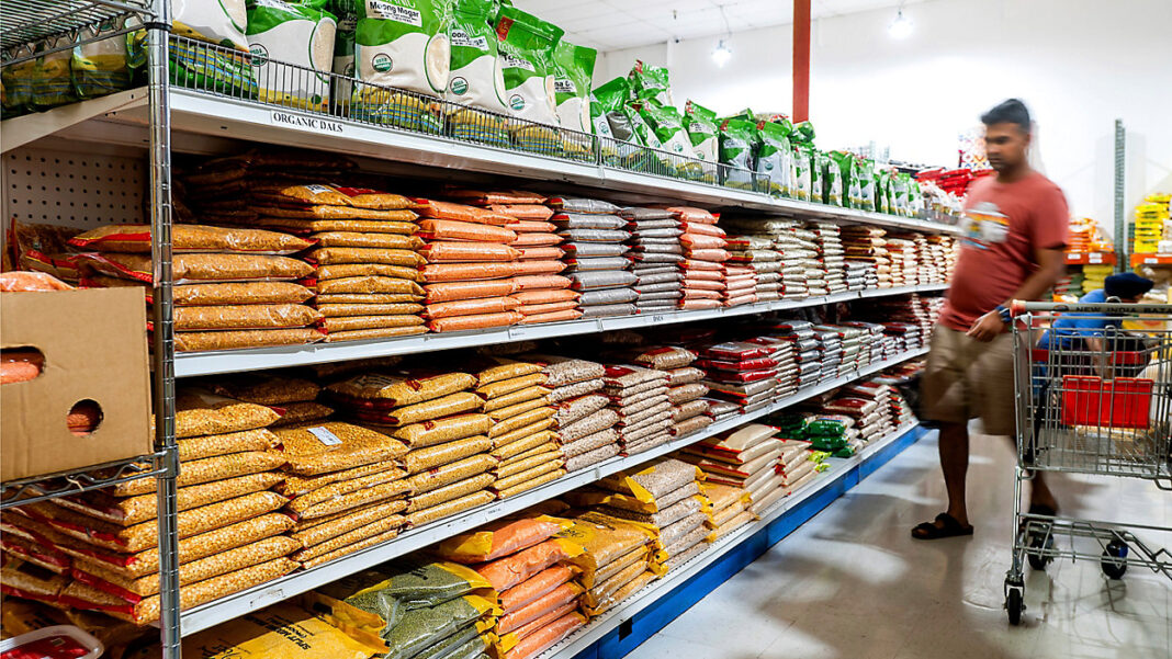 Entran en vigor amplios aranceles de Trump: se topan con los primeros efectos económicos en EEUU Entran en vigor amplios aranceles de Trump: se topan con los primeros efectos económicos en EEUU