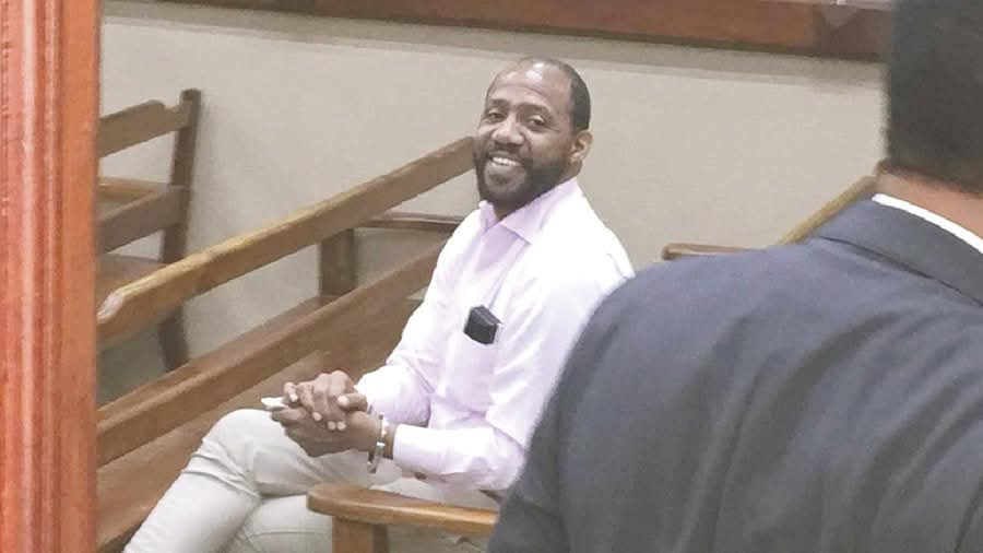 Pablo Ross, otros acosadores y el silencio roto