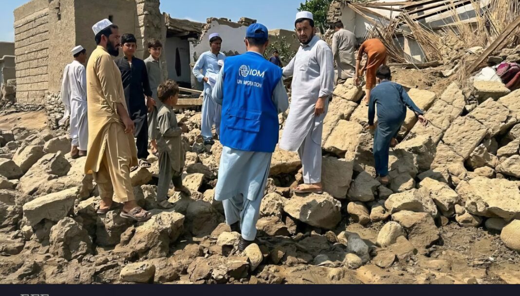Réplica de magnitud 5.4 sacude el sureste de Afganistán tras terremoto que dejó 1,411 muertos