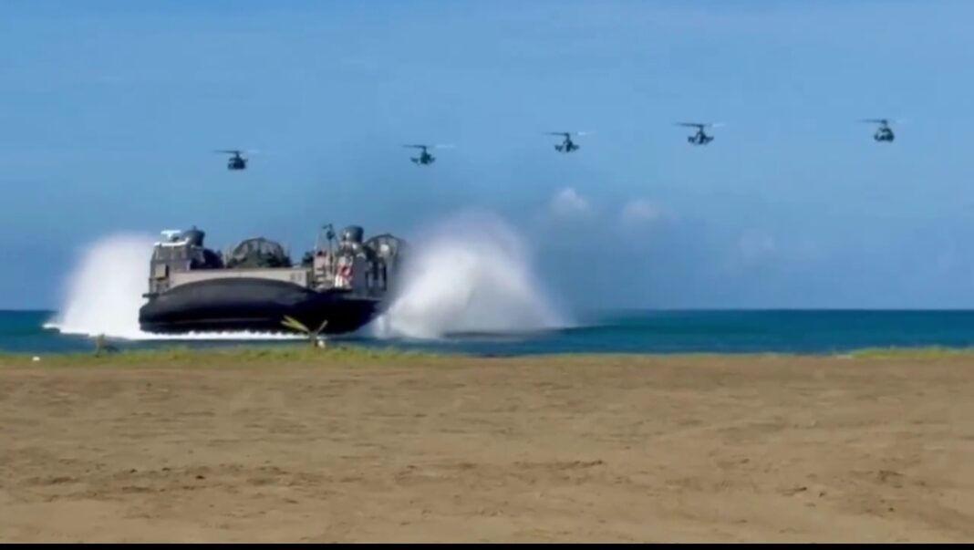 EEUU derribará aviones venezolanos que representen amenaza en las operaciones militares en el Caribe