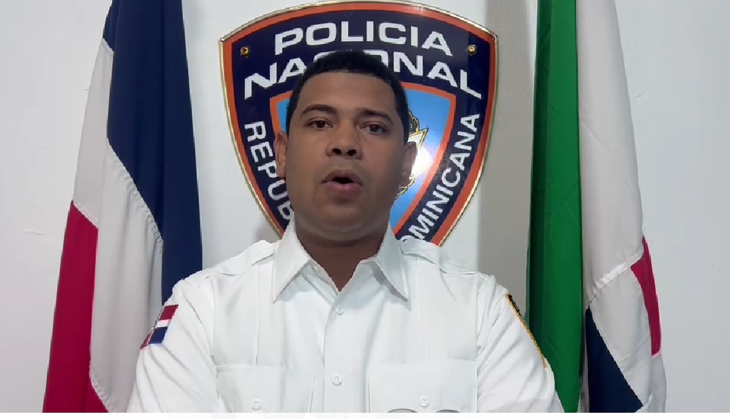 Comunicador y abogado dominicano Dixon Rojas denuncia supuesta amenazas tras solicitar su salida de la Policía Nacional