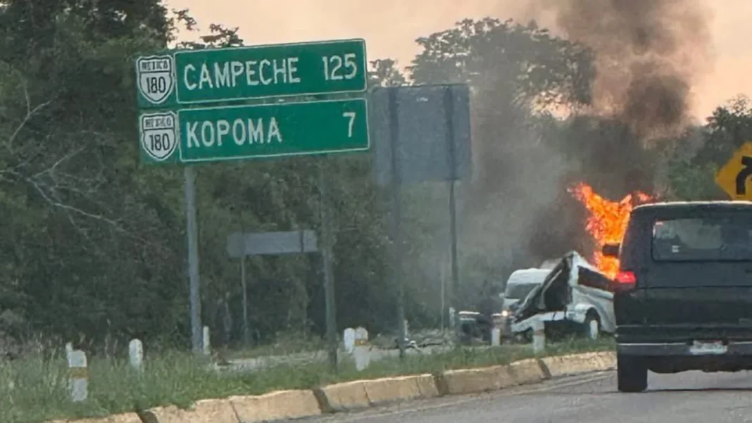 Al menos 15 muertos por accidente carretero en sureste de México